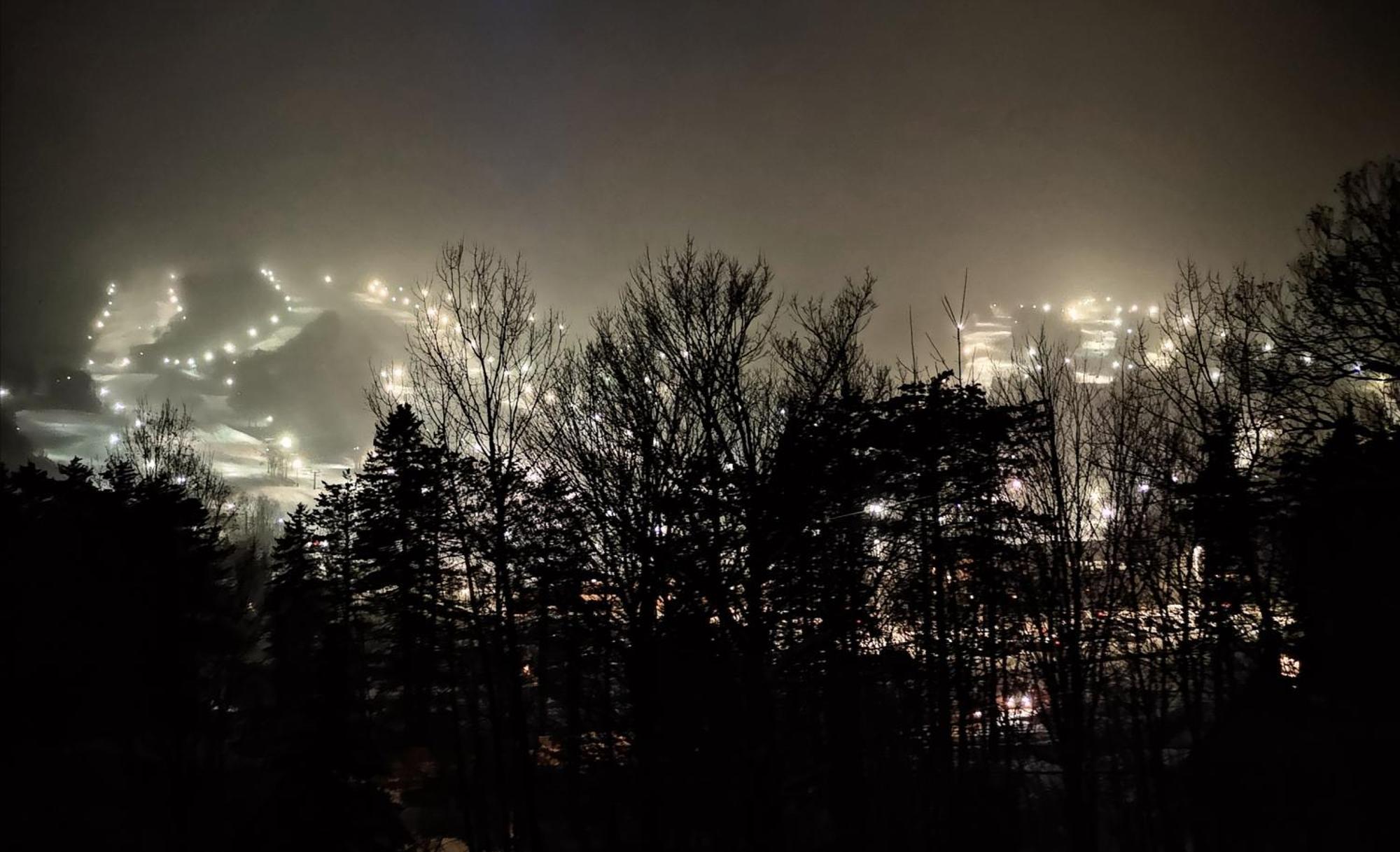 Condo Sur 2 Niveaux Avec Magnifique Vue Sur La Montagne Stoneham Kültér fotó